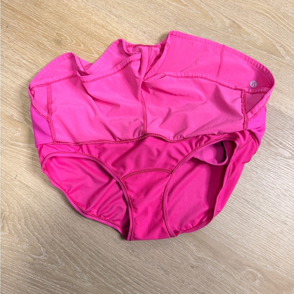 LULU LEMON 🍋 - Picture 5 of 6